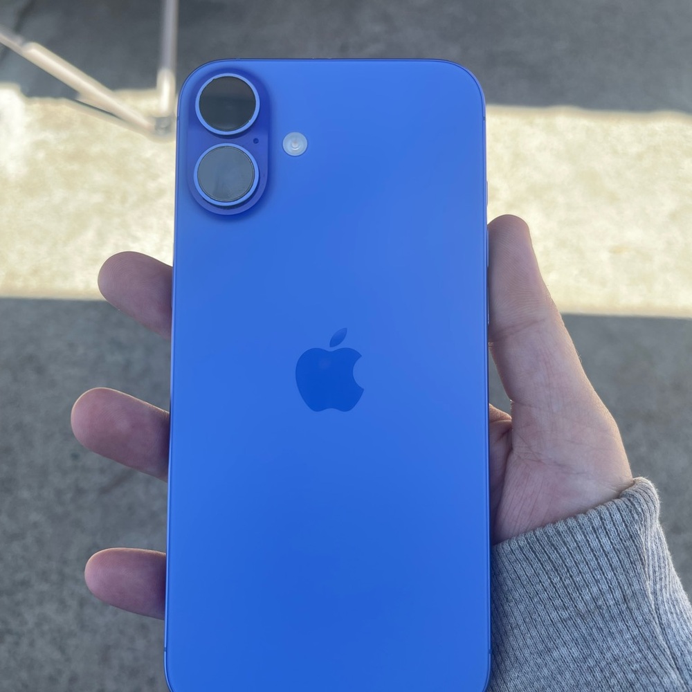 Blue Smartphone - Picture 2 of 2